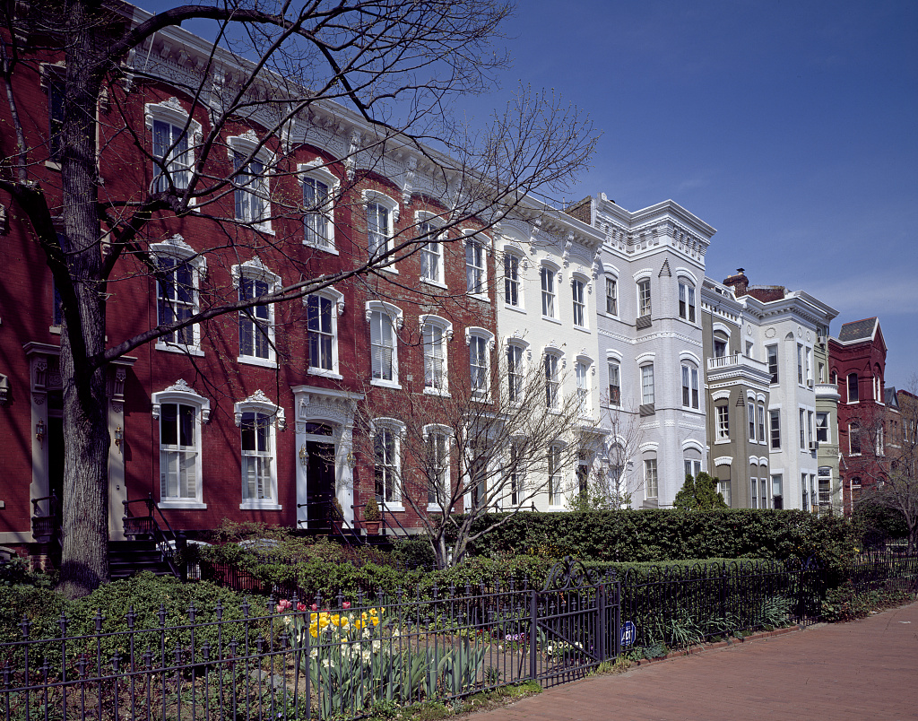 The United States Capitol building in Washington D.C., representing legislative processes and policy changes related to housing.