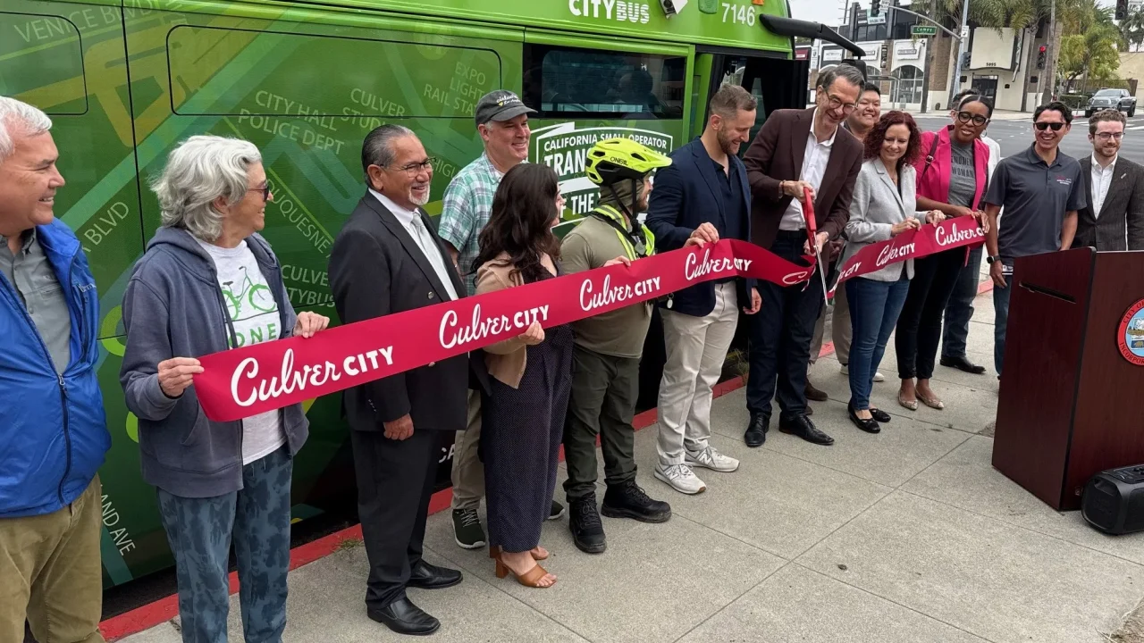 Culver City Opens Key Bus and Bike Lanes on Washington and Adams
