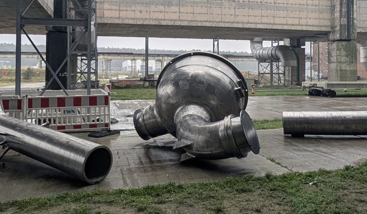 Lessons from Nuclear Hubs for Data Centre Communities