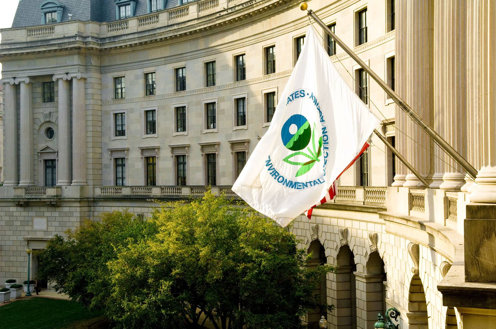 Exterior view of the U.S. Environmental Protection Agency headquarters in Washington D.C.