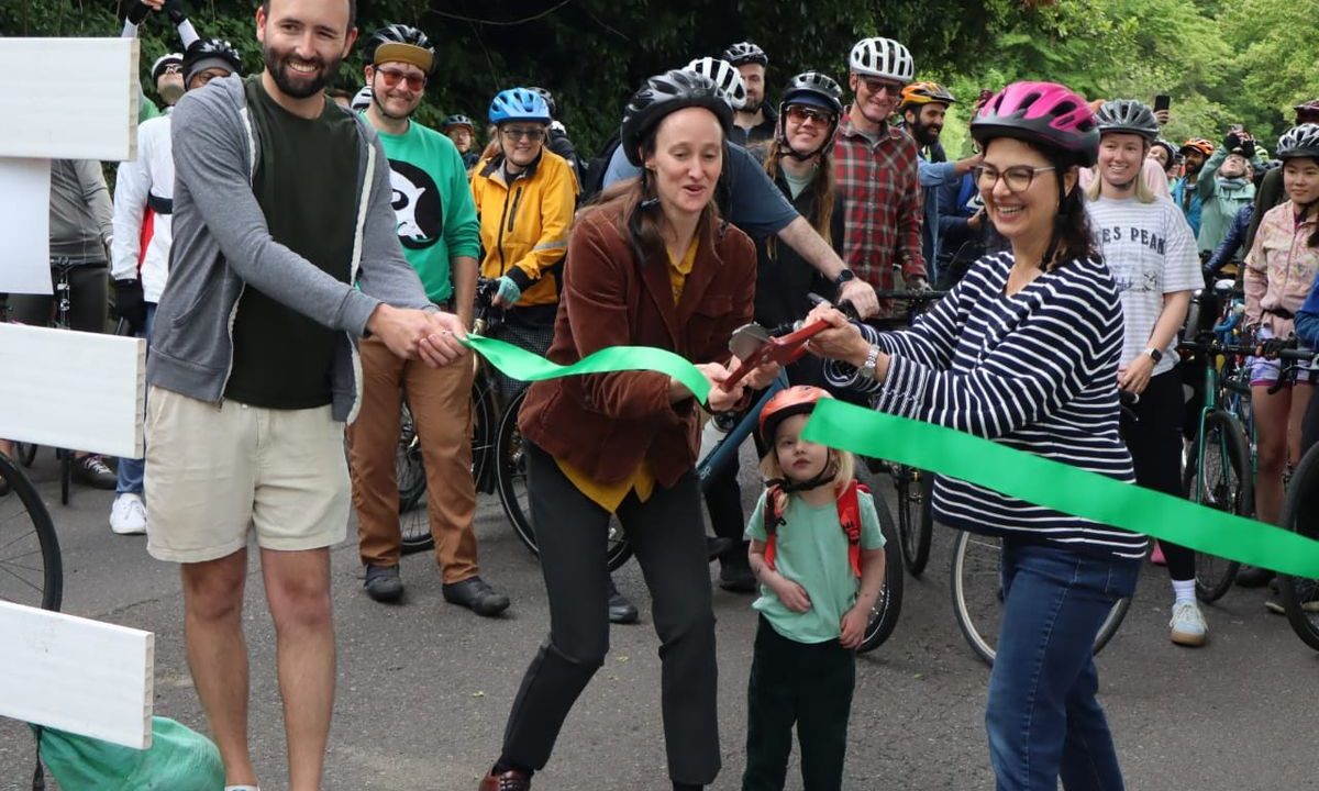 Seattle Mayor Expands Beloved Bicycle Weekends on Lake Washington Boulevard