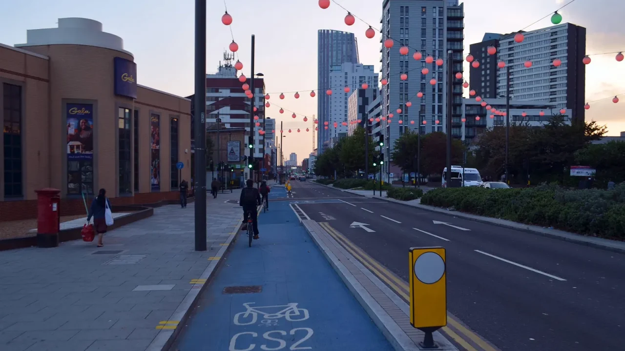 The Future of London’s High Streets: Adapting to Evolving Consumer Habits and Urban Demands