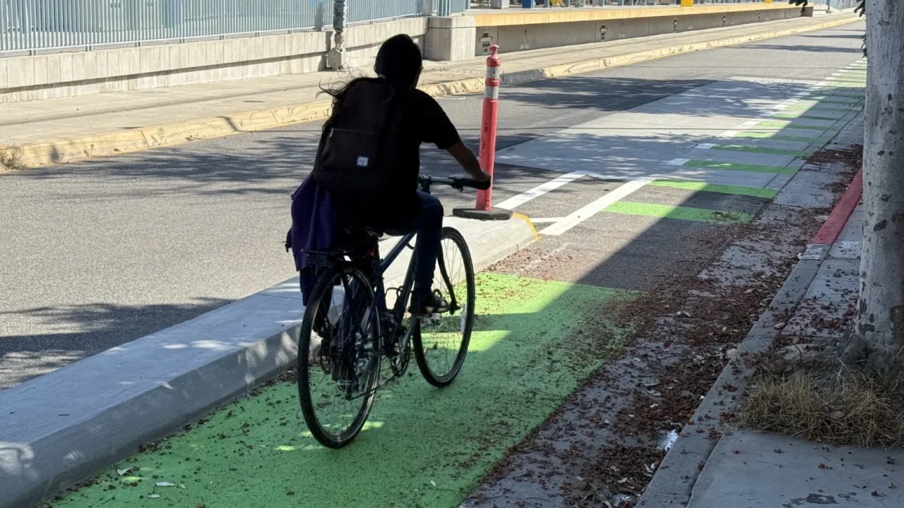 Santa Monica Completes Colorado Avenue Protected Bike Lanes