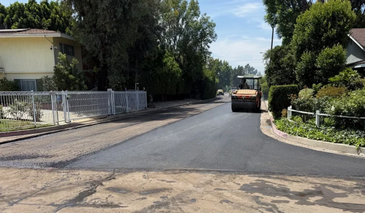 L.A. City Shifts Repaving Strategy to Sidewalk-less Streets Amidst Measure HLA Scrutiny
