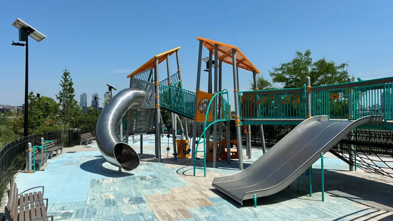 New York Parks Highlight London’s Need for Shade Amid Rising Heat