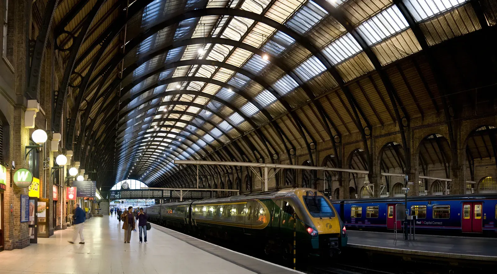 A diverse range of London transport options, including buses, the Tube, and cycling infrastructure.
