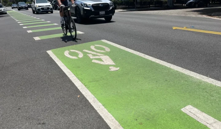 Santa Monica Trials AI Cameras for Bike Lane Parking Enforcement