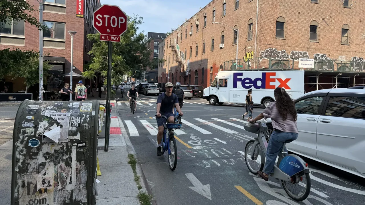 Brooklyn’s Kent Avenue bike lane crisis: what London’s cycling planners should watch