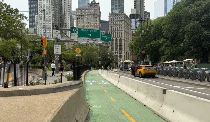 London Learning: Brooklyn Bridge Cycling Upgrades Offer Insights for Urban Infrastructure