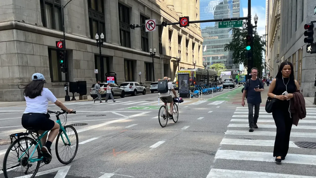 Chicago Ranked Worst Large US City for Cycling, Prompting Official Response