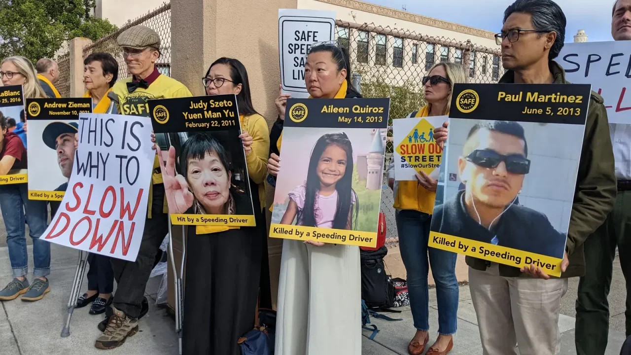 No London Story: Streetsblog SF Roundup Falls Outside Editorial Beat