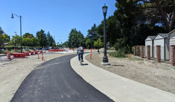 Alameda Opens Early Bike Connection Over Fruitvale Bridge