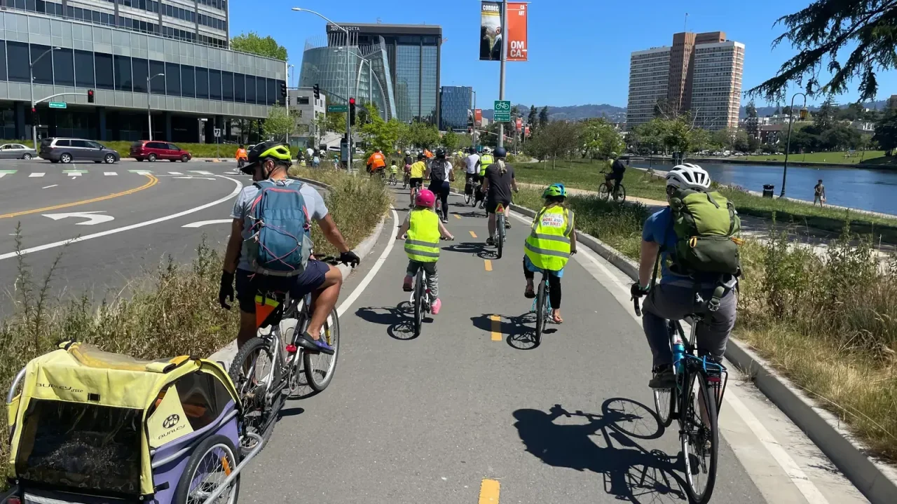 Protected Bike Lanes Drive Significant Cycling Increases, New Study Finds