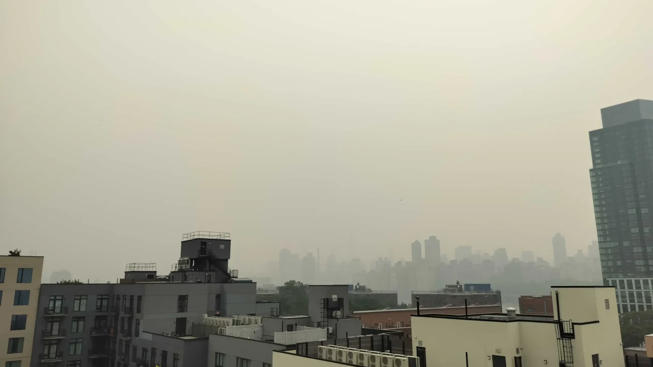 New York smoke-alert debate raises a London question on driving during bad-air days