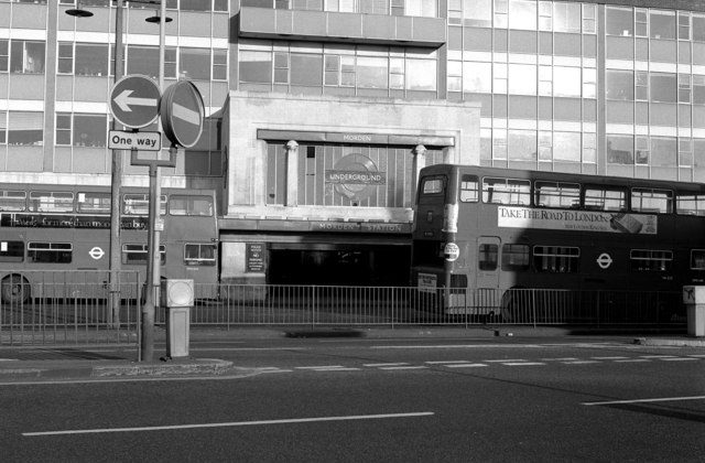 Transport for London: The Backbone of Transit, Street and Service Reporting