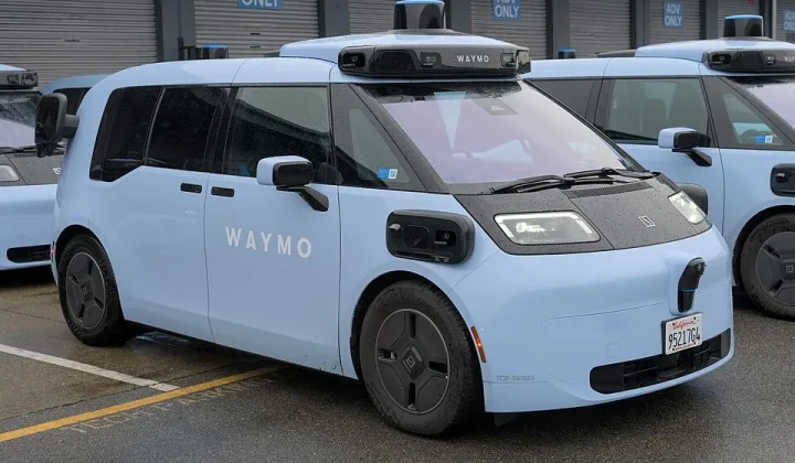 Waymo’s Chinese-made robotaxis open to all riders, raising questions for urban transport policy