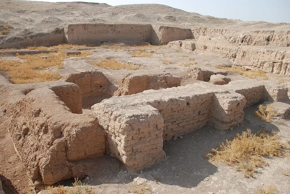 What Ancient Proto-Cities Reveal About Organic Urban Growth