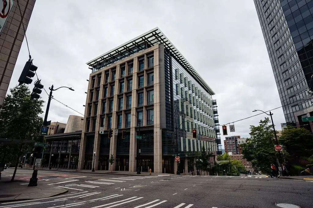Seattle City Attorney Launches New Community Court and Repeat Offender Programme Amid Public Defender Concerns